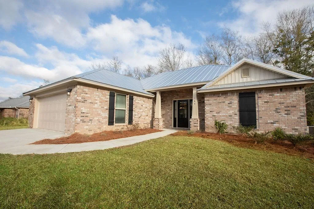3 bed, 1488 sqft, $2,375 — Photo 2