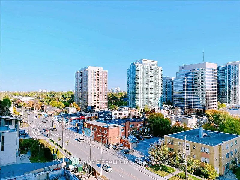 68 Canterbury Pl #812