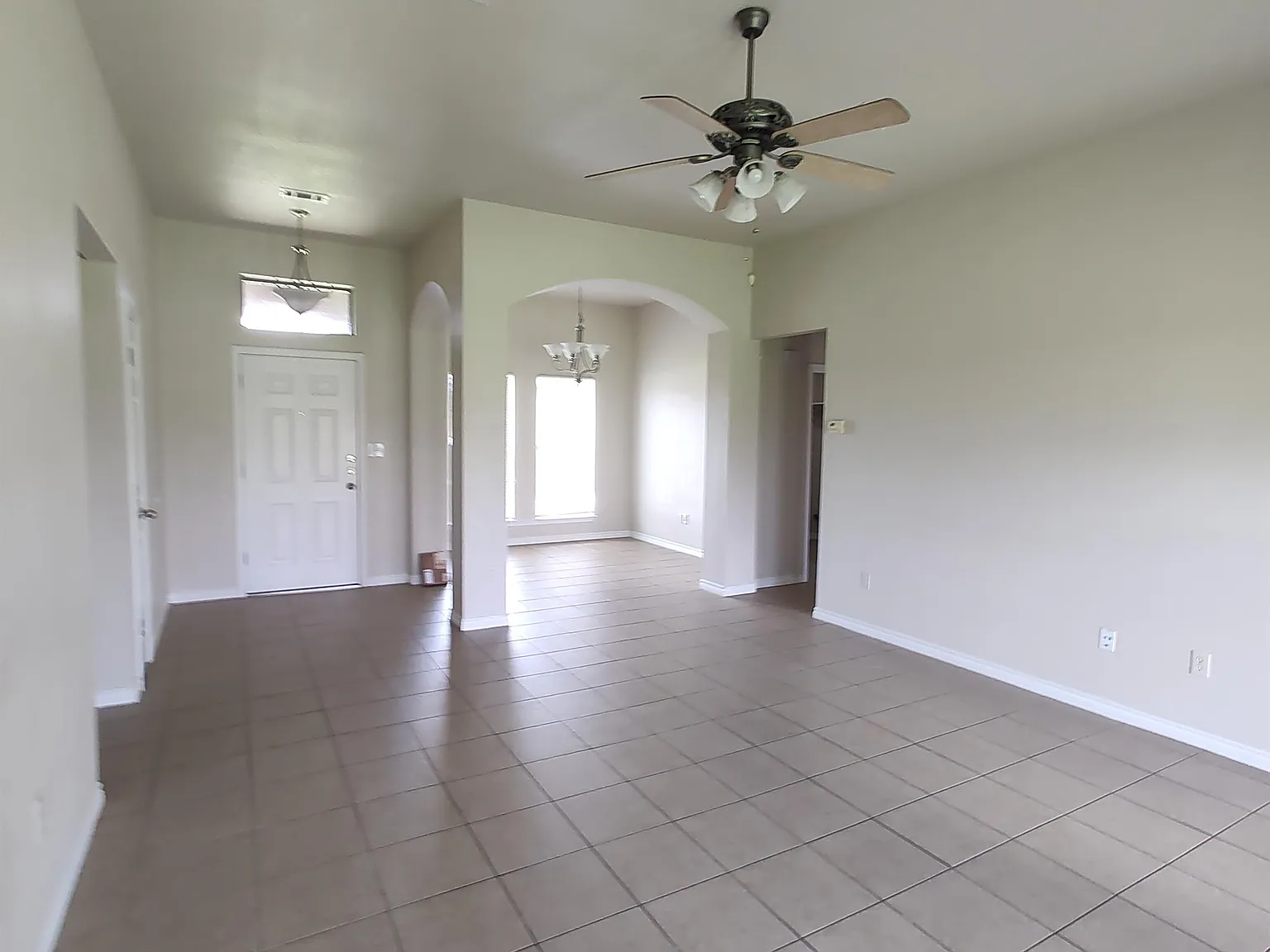 5460 Westmeadow Lane - 1 — Photo 3
