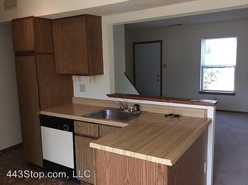 2nd image of 4218 W Bethany Dr