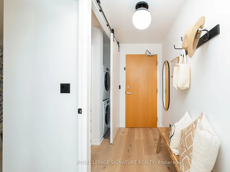 36 Howard Park Ave #610 — Photo 25
