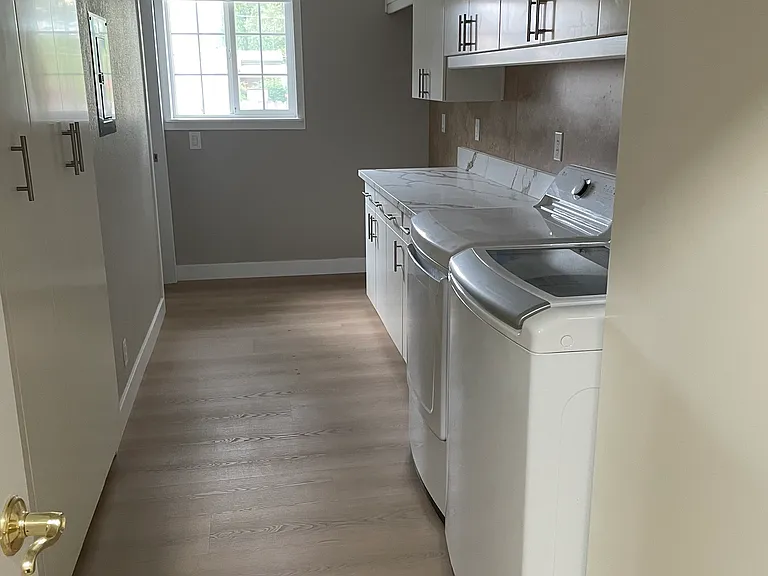 8859 Steven Ave — Photo 13