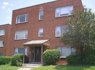 2 bed, 1.0 bath, 850 sqft, $975, Cleveland, OH 44121