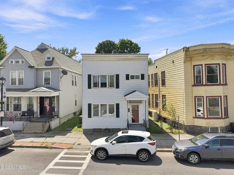 2nd image of 804 19th Street