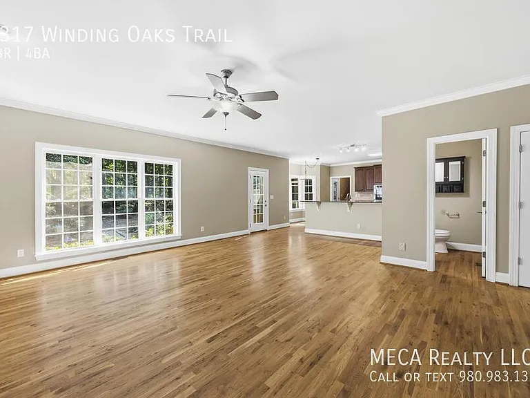 2317 Winding Oaks Trl — Photo 10