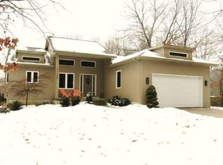 11156 Foreman St, Lowell, MI 49331