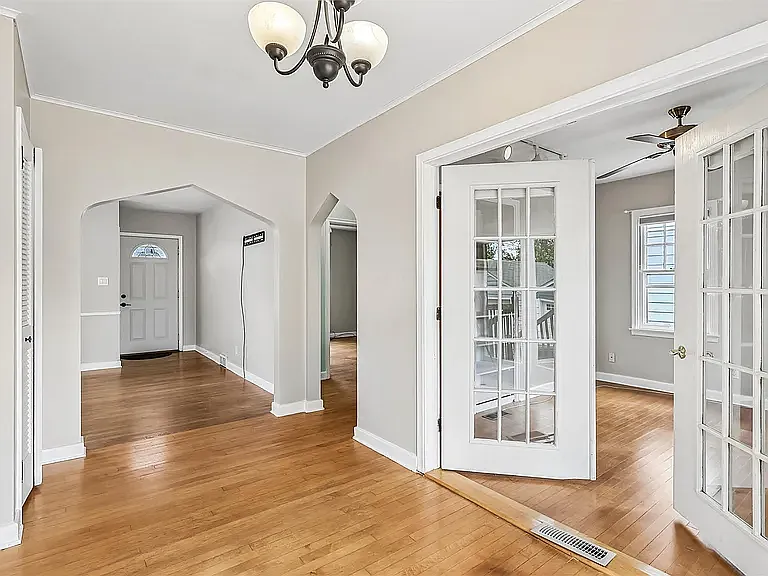 1418 57th Pl — Photo 9