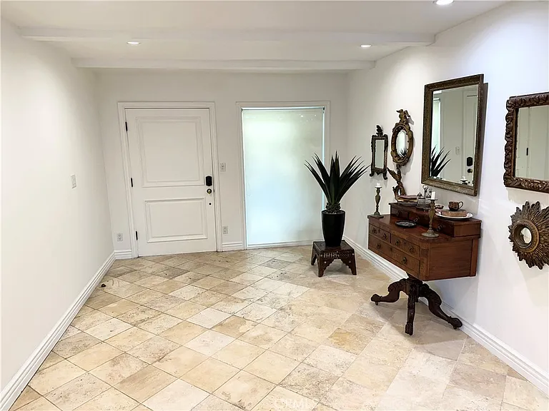 27424 Rainbow Ridge Rd — Photo 6