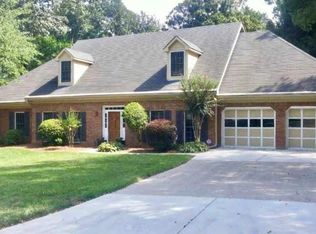 715 Mabry Rd, Sandy Springs, GA 30328