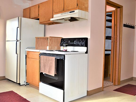 4th image of 2925 Gillen St