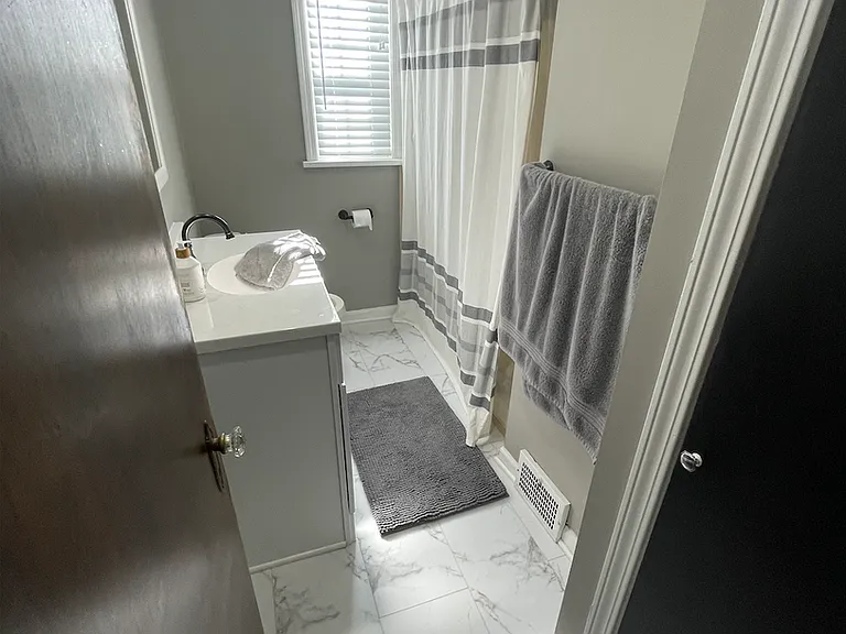 811 California Ave — Photo 24
