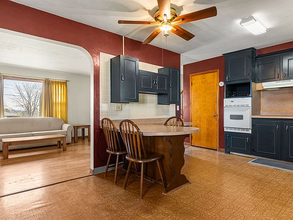 3rd image of 723 Prescott Ave