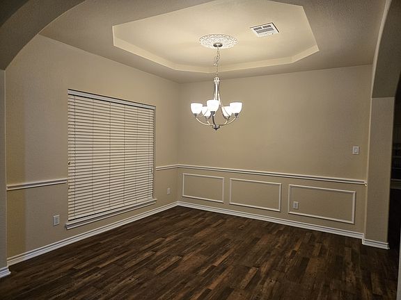 4th image of 1803 Bur Oak Dr #1