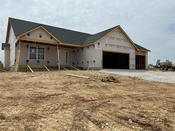 102 Pippen Ln, Wright City, MO 63390