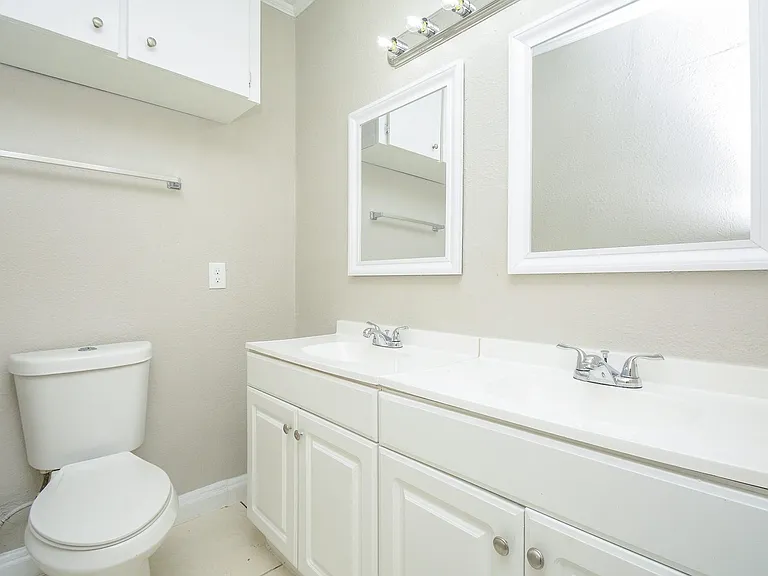 2109 Pomona Dr — Photo 12