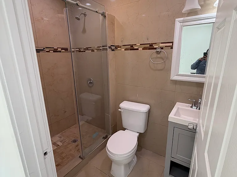 3556 Percy St #1/8 — Photo 4