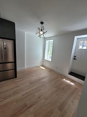 Rented by PL Realty | media 2