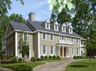 47 Royalston Rd, Wellesley, MA 02481