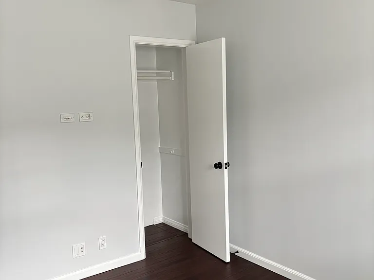 6509 W 86th Pl — Photo 11