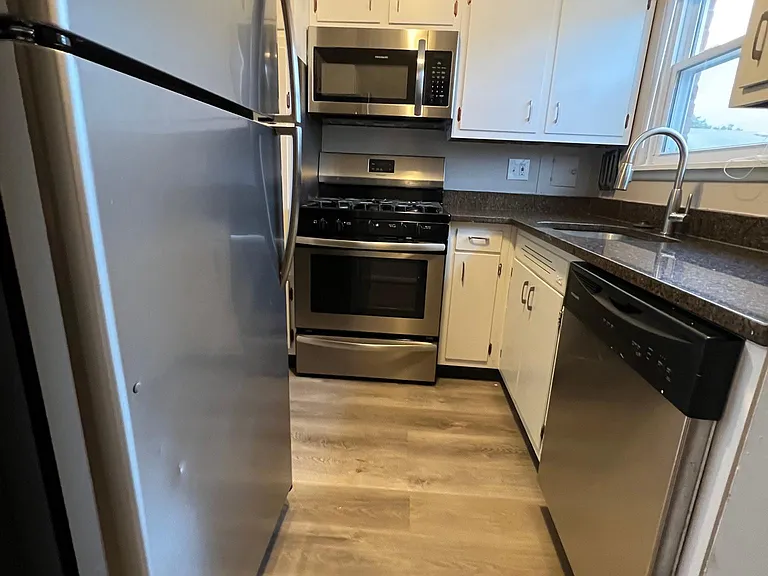 3230 Shenandoah Dr #16 — Photo 5