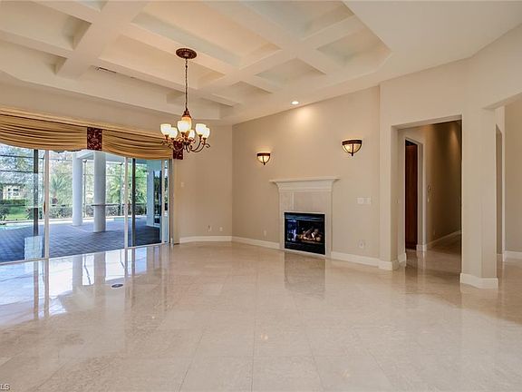 3rd image of 462 Terra Vista Ct