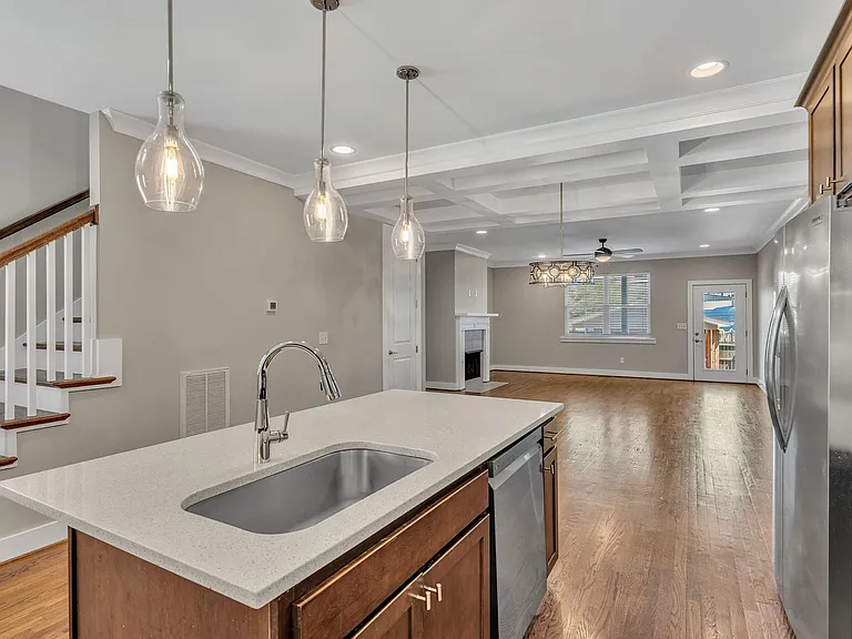 5212B Louisiana Ave — Photo 9