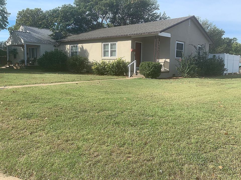 1st image of 523 N 10th Ave