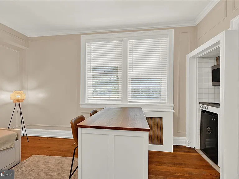 3401 Greenway #105 — Photo 9