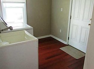 1107 W 40th St, Erie, PA 16509