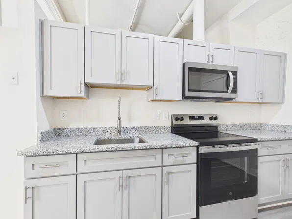 Flats at 14th, 10 S 14th St APT 305, Richmond, VA 23219