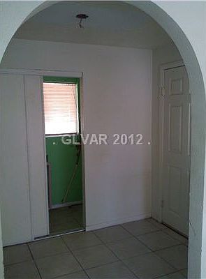 5th image of 4300 Parkdale Ave