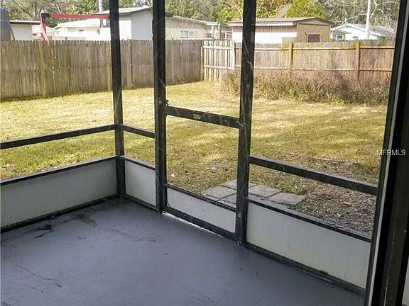 4th image of 704 Grove Ave