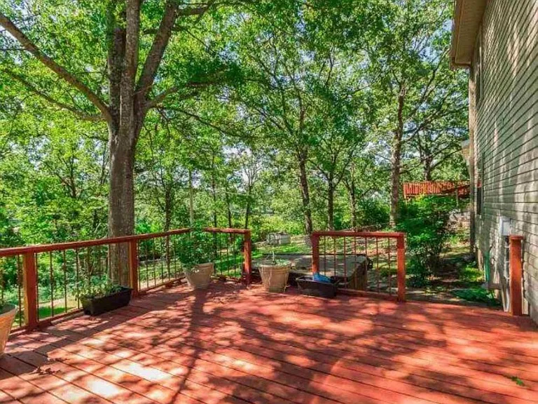 5704 Belle Point Rd — Photo 3