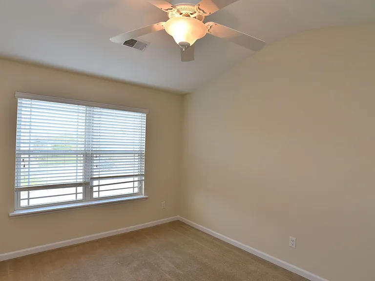 32 Winter Lake Cir — Photo 16
