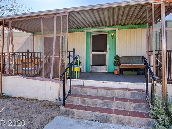 3rd image of 5027 Sitka Ln