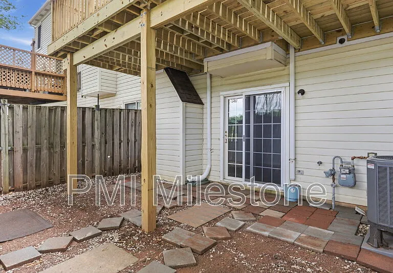 6581 Ewald Ct — Photo 38