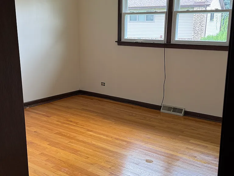 1631 Arbor Ct — Photo 11