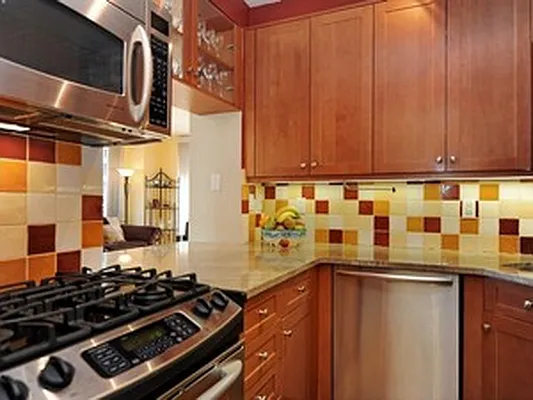 Sold by Corcoran | media 16