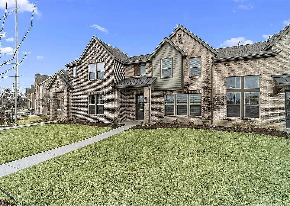 1964 Sweetwater Ln