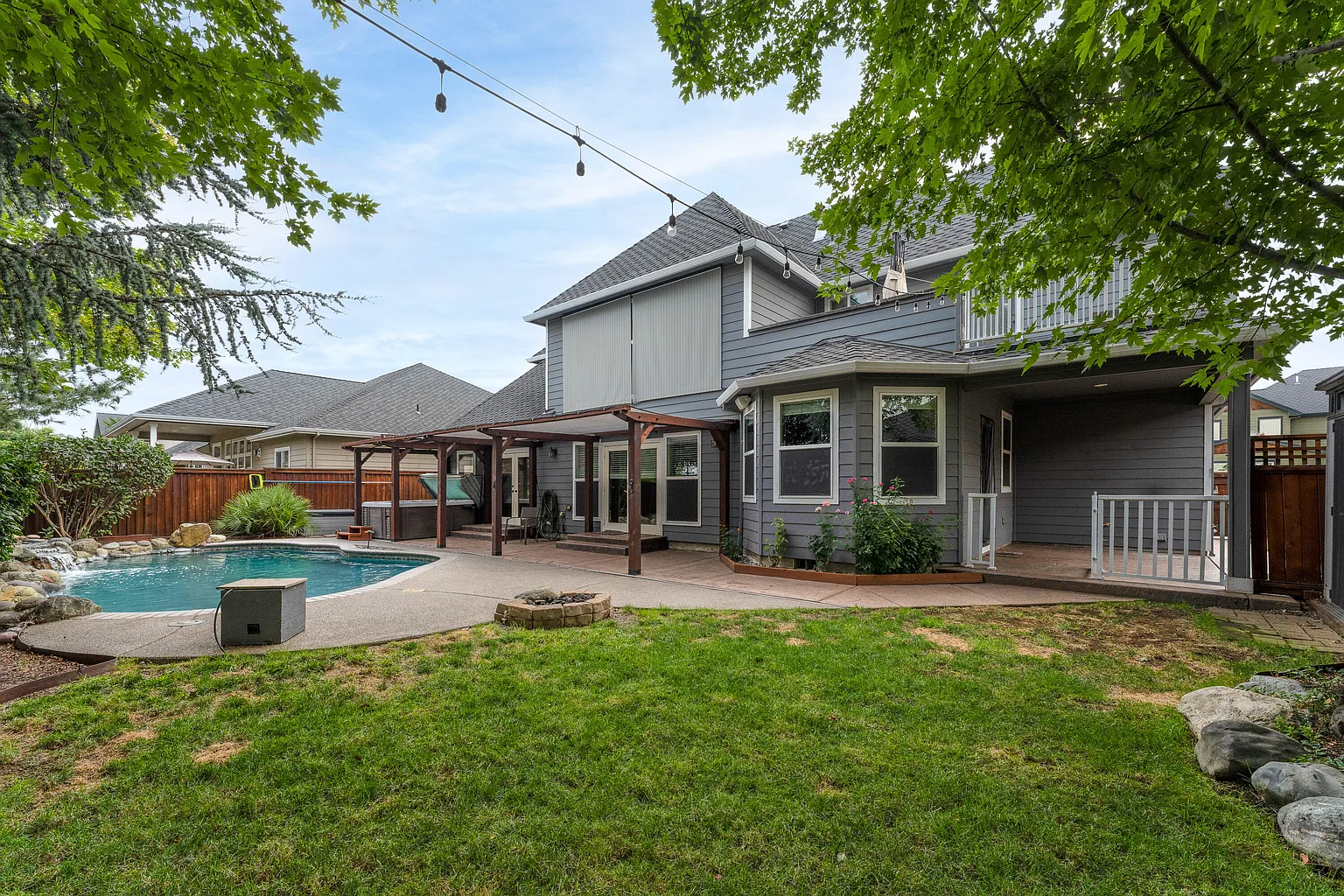 1613 Kentucky Ct photo 1