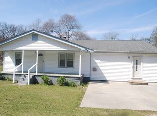 261 McDonald St, Gloverville, SC 29828