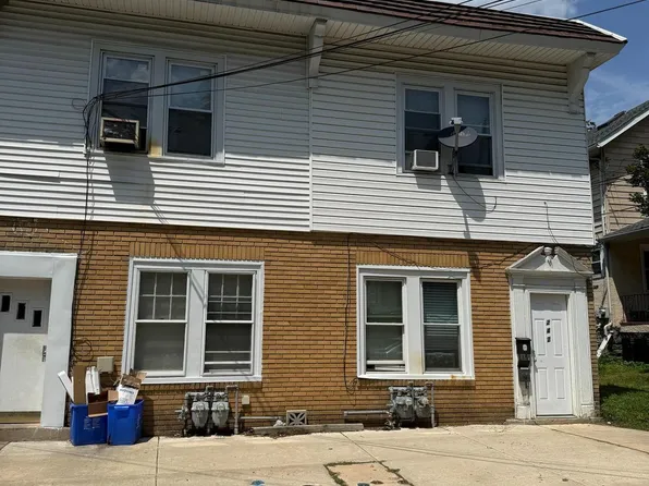 244 S Fairview Ave, Upper Darby, PA 19082