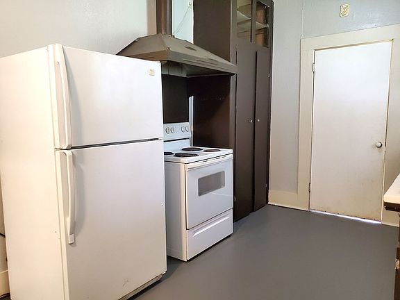 5th image of 4358 Kenneth Ave