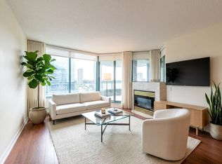 13383 108th Ave #1608, Surrey, BC V3T 5T6