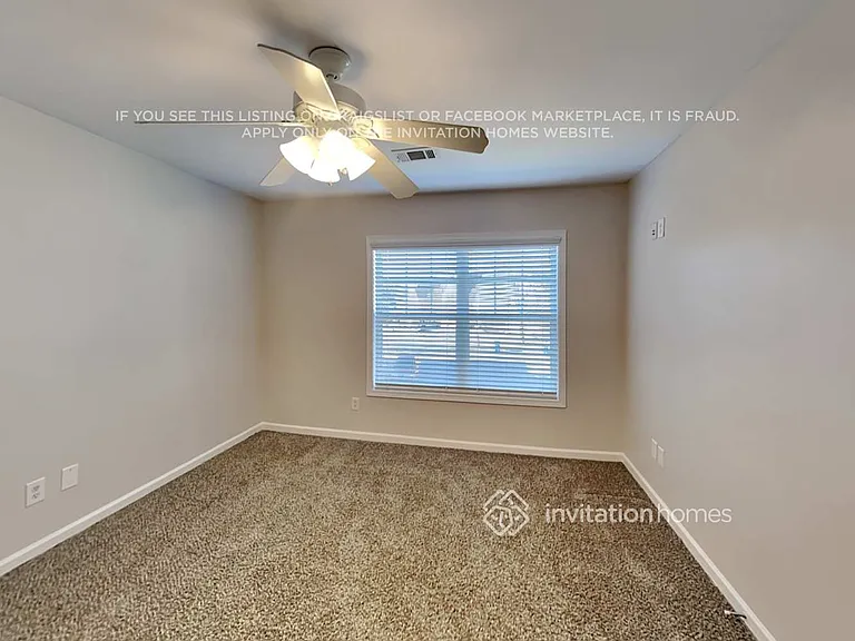 166 Grenier Ter — Photo 13