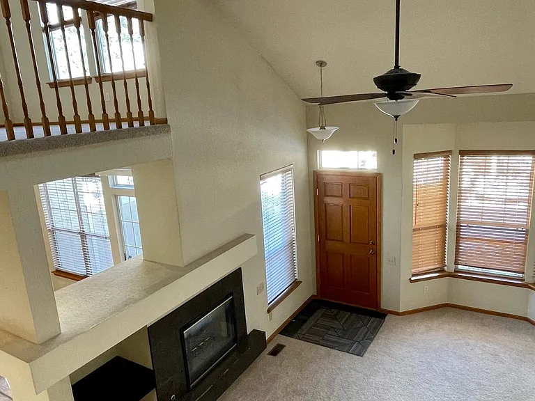 9814 Grove St #C — Photo 4