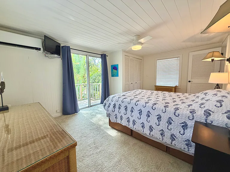 111 N Bay Harbor Dr — Photo 49