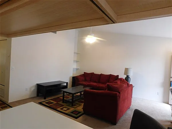 3640 N Mountain Ave — Photo 2