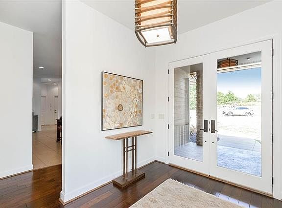 3rd image of 13387 142nd St