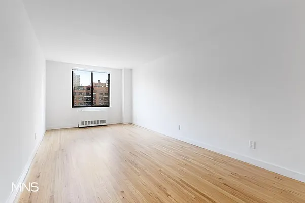 Rented by MNS Marketing | media 12